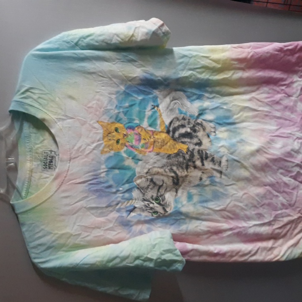 Social Media Size L (SKU A104)
